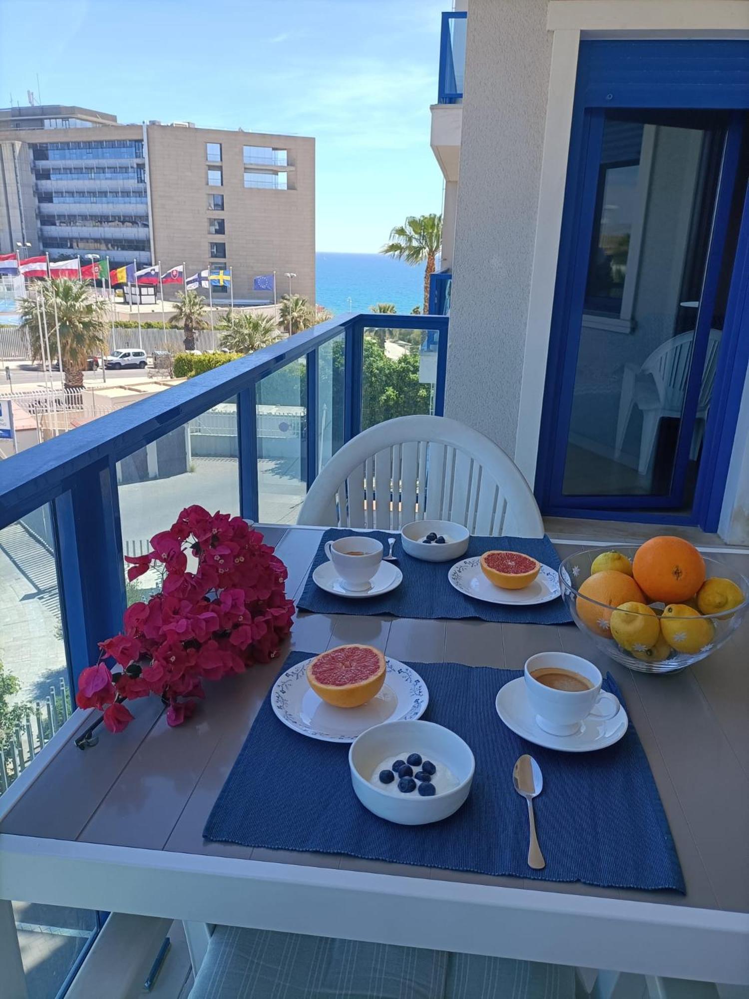 Alicante Mar Exterior photo